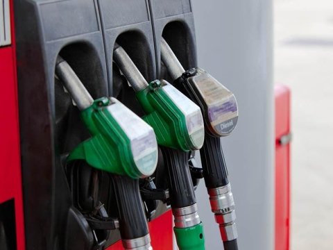 distributore-Manzi-petroli